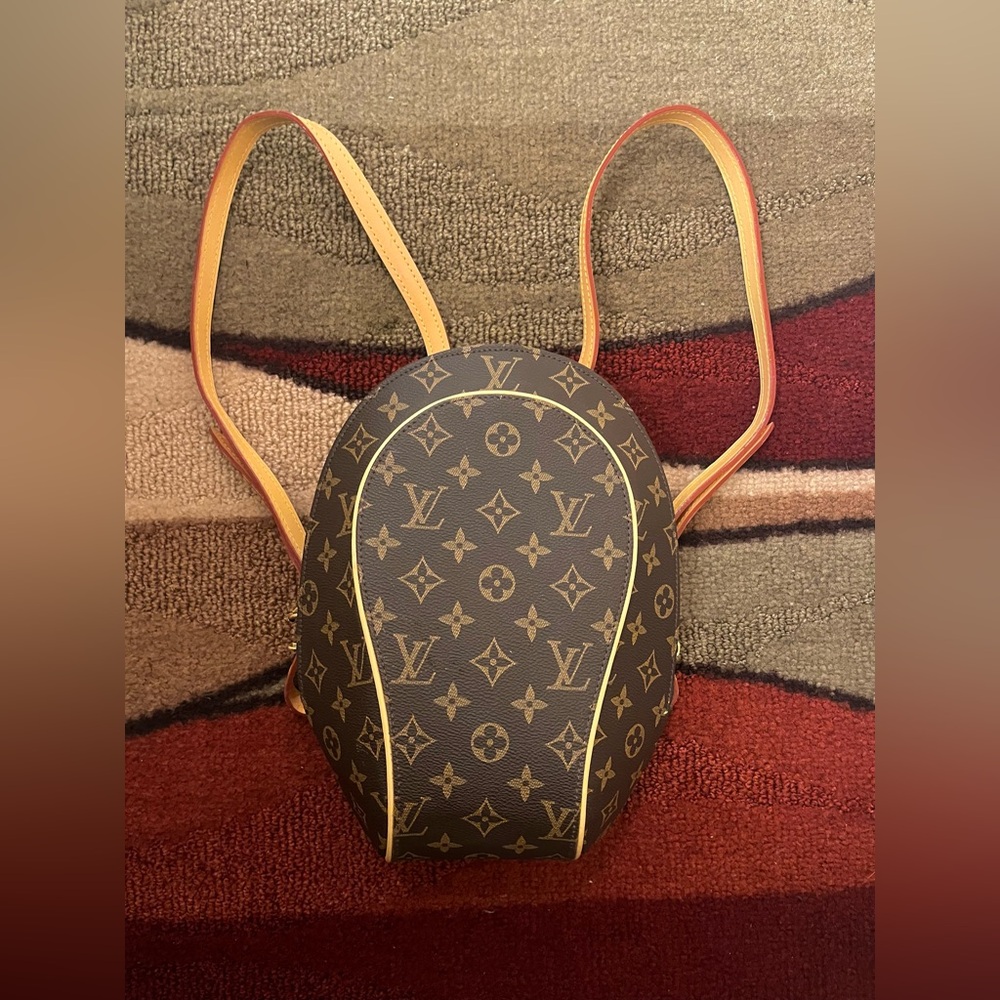 Ellipse Sac A Dos Backpack Look Alike